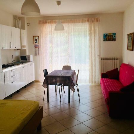La Perla Apartment ซิลวี มารีน่า ภายนอก รูปภาพ